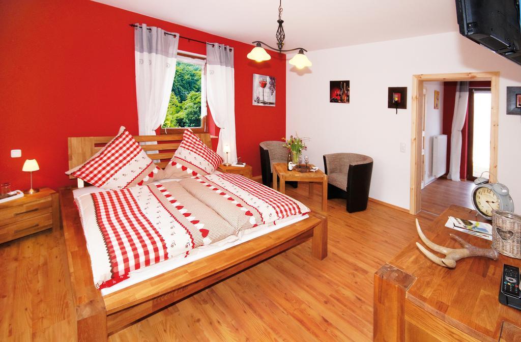 Gaestezimmer Hans-Norbert Mack Hallgarten Quarto foto
